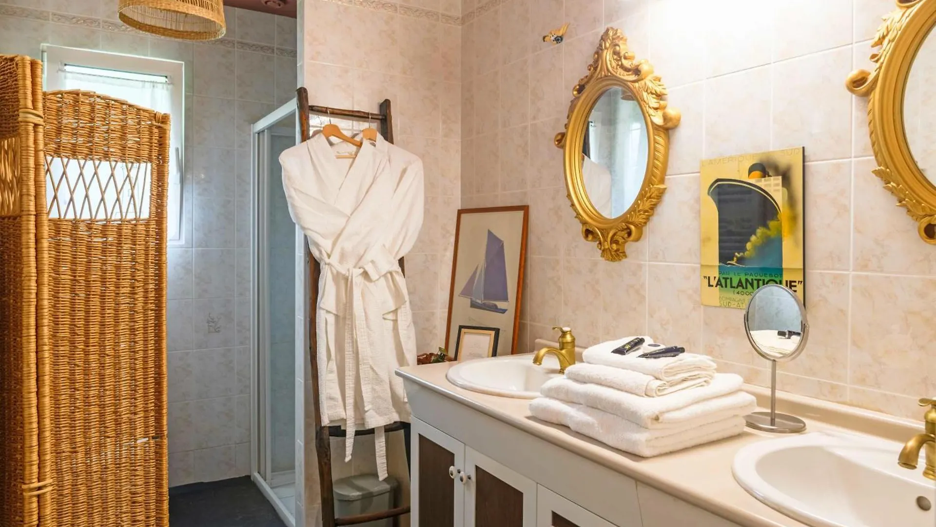 Bed & Breakfast Bed and Breakfast Les Pierres Bleues Saint-Coulitz Francia
