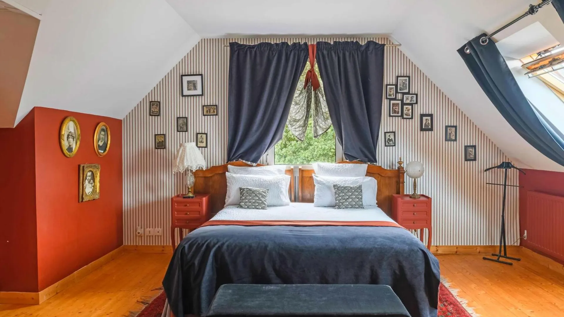 Bed and Breakfast Les Pierres Bleues Saint-Coulitz Bed & Breakfast