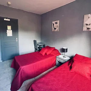  Hotel L Organdi France